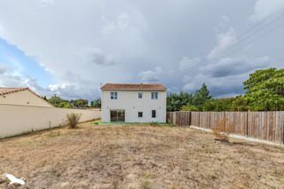  Maison  vendre 5 pices 143 m