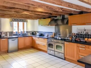  Maison  vendre 15 + pices 520 m