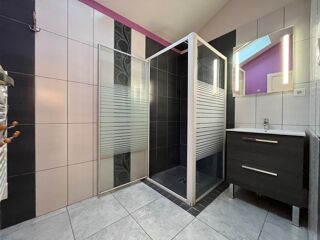  Immeuble  vendre 548 m