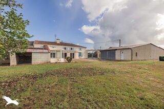  Maison  vendre 7 pices 235 m