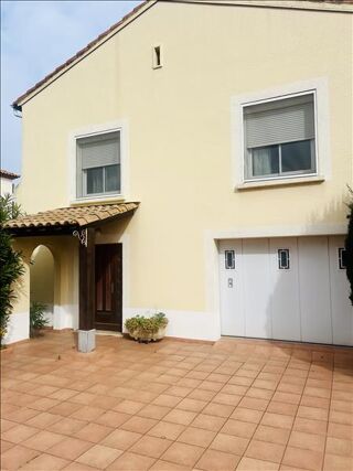  Maison � vendre 4 pi�ces 110 m�