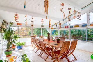  Maison  vendre 8 pices 345 m