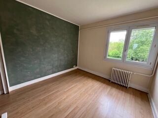  Appartement  vendre 4 pices 86 m