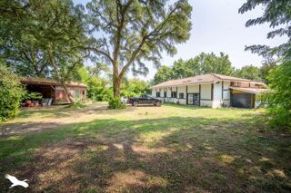  Maison � vendre 8 pi�ces 320 m�