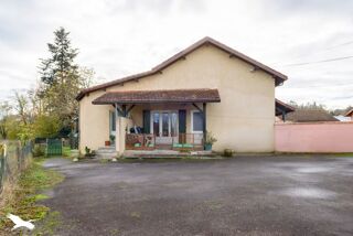  Immeuble  vendre 218 m