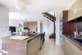  Appartement � vendre 4 pi�ces 93 m�