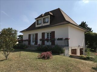  Maison  vendre 8 pices 160 m