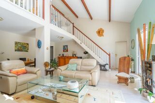  Maison  vendre 6 pices 145 m