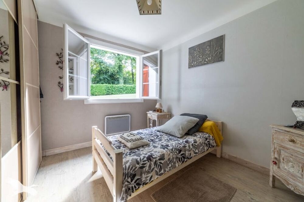 � vendre  Maison Saint-Pierre-d'Irube (64990)