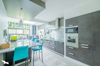  Maison  vendre 7 pices 195 m