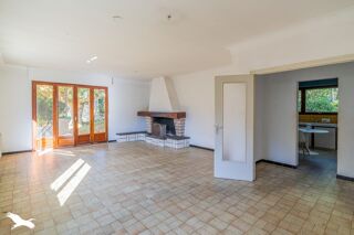  Maison  vendre 8 pices 213 m