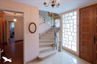  Maison  vendre 6 pices 201 m