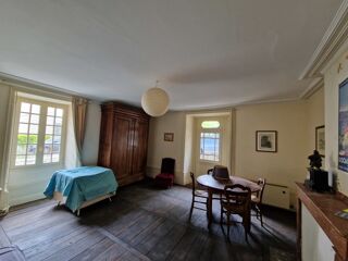  Maison  vendre 8 pices 265 m