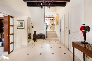  Maison  vendre 11 pices 354 m