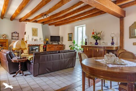   Longre de 4 pices principales Maison - 4 pice(s) - 150 m