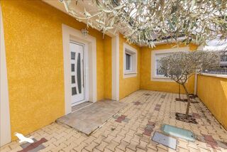  Maison  vendre 5 pices 135 m