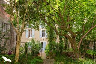  Maison  vendre 6 pices 210 m