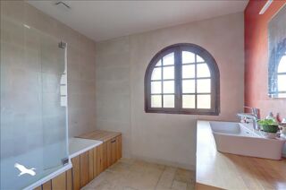  Maison  vendre 6 pices 200 m