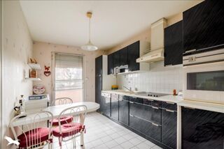  Appartement  vendre 4 pices 111 m