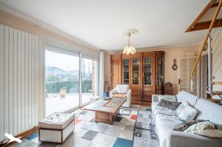  Maison  vendre 7 pices 180 m