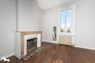  Maison  vendre 8 pices 205 m