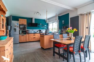  Maison  vendre 6 pices 121 m