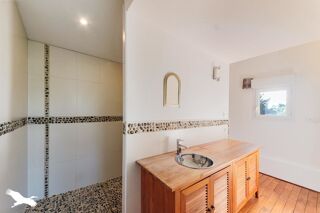  Maison  vendre 8 pices 183 m