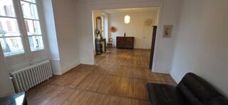  Immeuble � vendre 210 m�