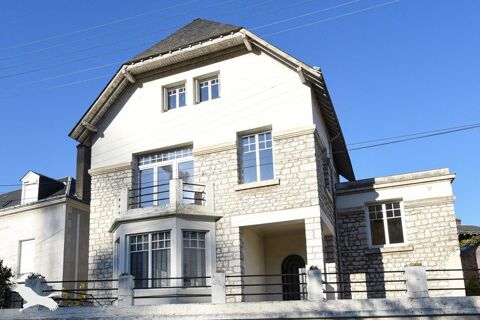  Maison  vendre 8 pices 190 m