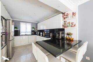  Maison  vendre 7 pices 130 m