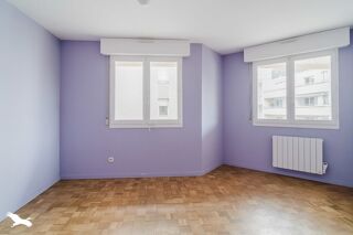  Appartement  vendre 4 pices 82 m