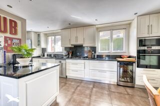  Maison  vendre 6 pices 167 m