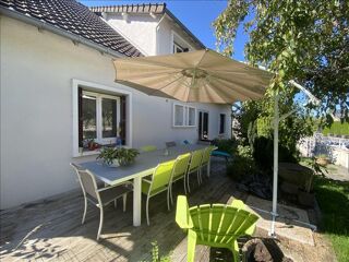  Maison  vendre 8 pices 169 m