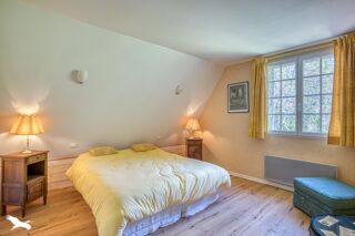  Maison  vendre 6 pices 210 m