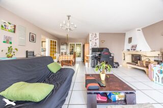  Maison  vendre 6 pices 162 m