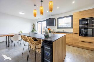  Maison � vendre 4 pi�ces 148 m�