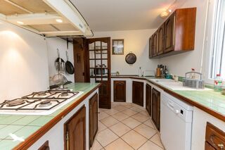  Maison  vendre 8 pices 207 m