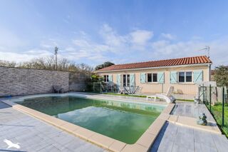  Maison  vendre 4 pices 95 m