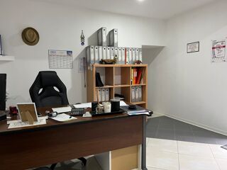  Immeuble  vendre 244 m