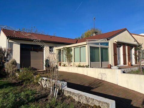   Traditionnelle de 5 pi�ces principales Maison - 5 pi�ce(s) - 100 m�