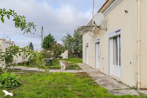   Maison de 4 pices principales Maison - 4 pice(s) - 108 m