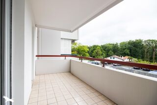  Appartement  vendre 4 pices 82 m
