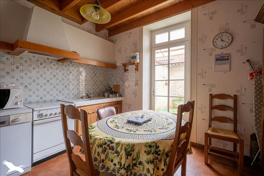 Vente Maison Charentaise de 6 pices principales Matha