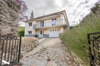  Maison  vendre 4 pices 124 m