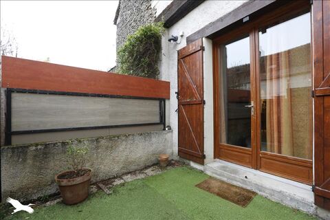 Maison de bourg de 3 pièces principales 171200 Saint-Martin-le-Beau (37270)