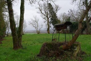  Maison  vendre 8 pices 225 m