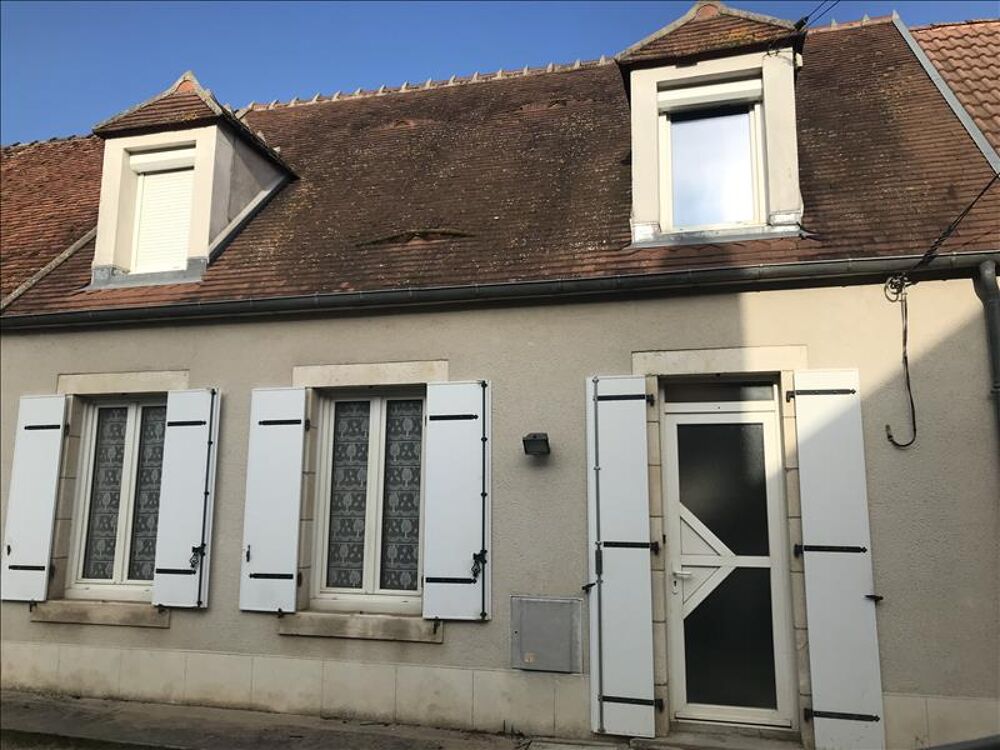 Vente Maison Maison de ville de 2 pices principales St amand montrond