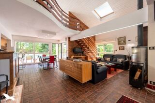  Maison  vendre 8 pices 217 m