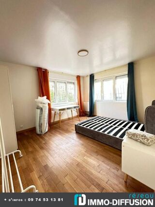  Appartement  louer 1 pice 82 m