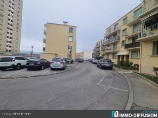 Appartement  vendre 4 pices 65 m Marseille